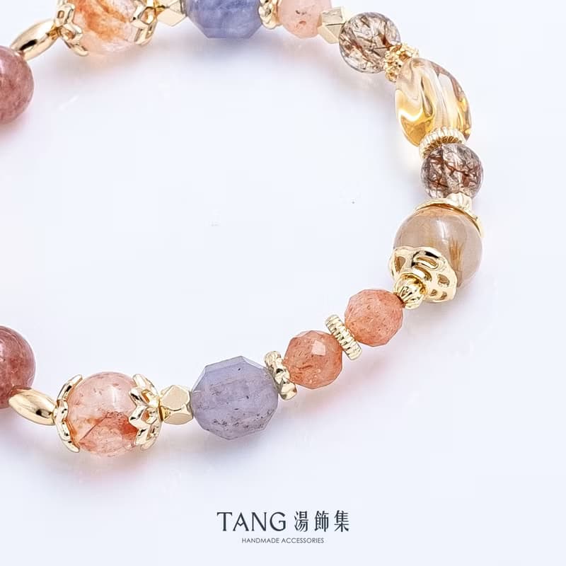 庫肯霍夫。黃水晶 黑金超 紅膠花 堇青石 14K金 手鍊。開運招財