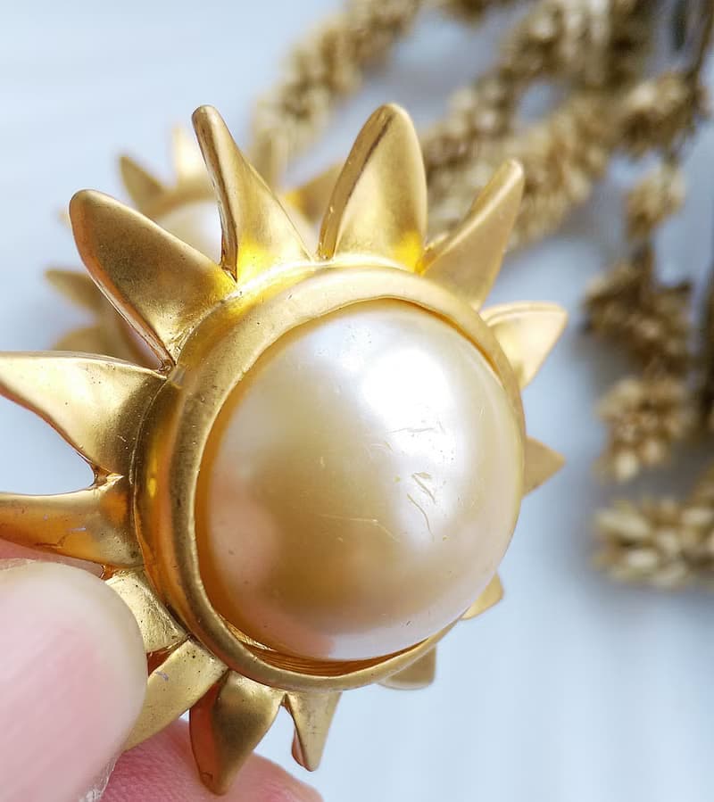 Vintage Jewelry 西洋古董飾品 金太陽 仿珠 夾式耳環