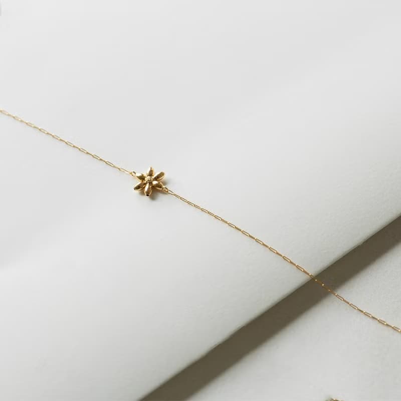 純18K 小花手鍊 輕珠寶 送禮 可愛