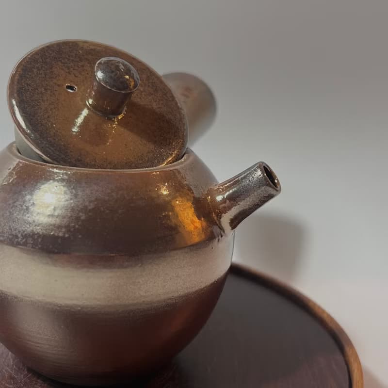 柴燒古銅金彩側把茶壺 / 個人150cc小壺  / 小平凡手作