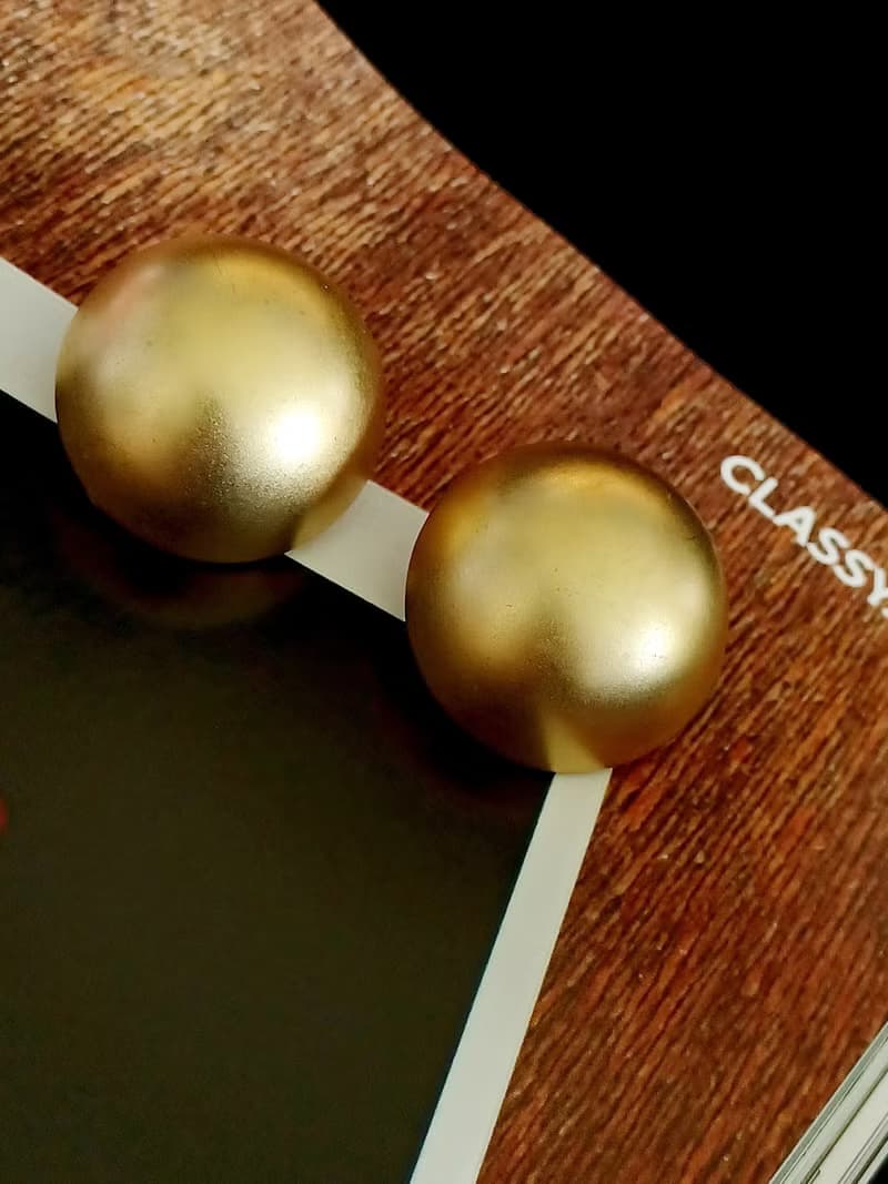 vintage jewelry  簡約霧金半球 夾式耳環