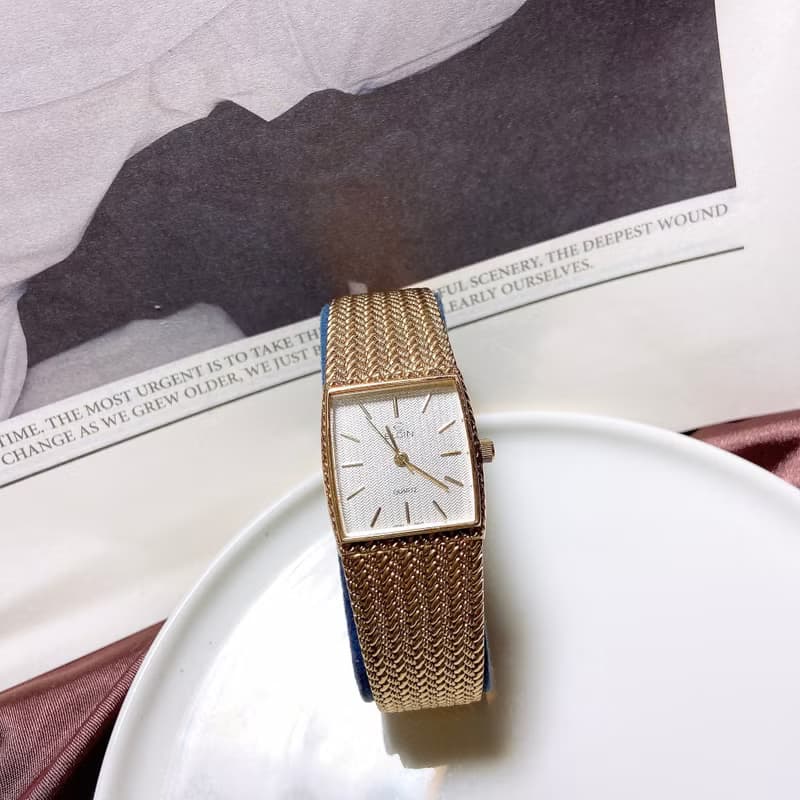 【西洋古董飾品】1960附原廠盒 ELGIN 可調整石英正常運作 手錶