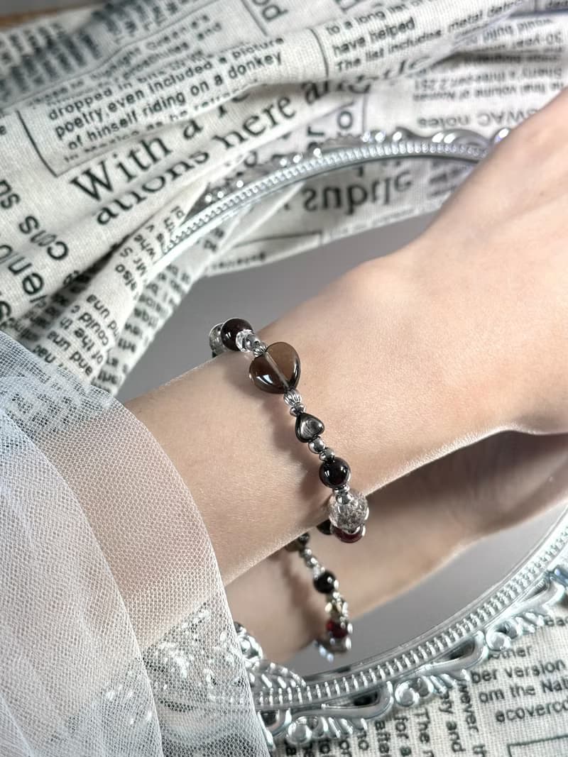 浪漫小日子心心相印水晶手鍊 - 醫療鋼/茶晶愛心/金運石/紅石榴石