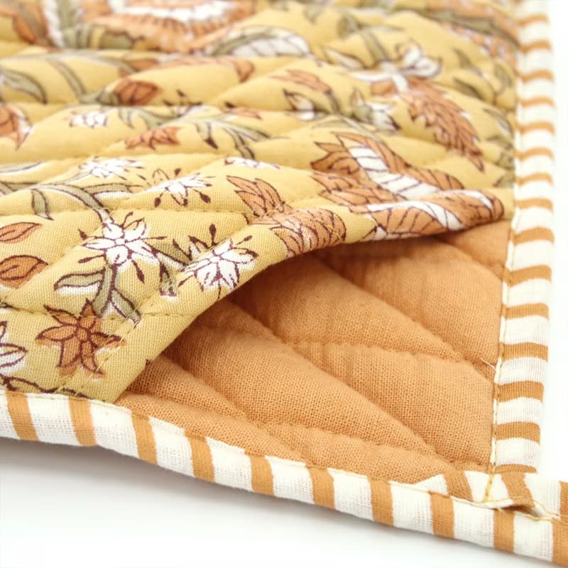 【預訂】印度製 可愛小碎花鍋墊/隔熱手套