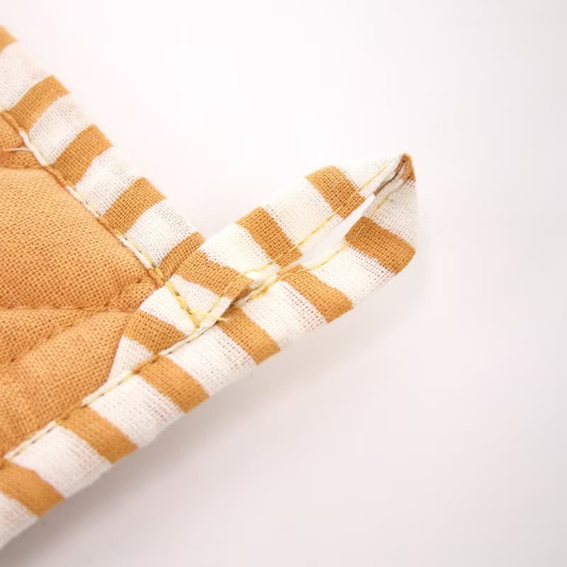 【預訂】印度製 可愛小碎花鍋墊/隔熱手套