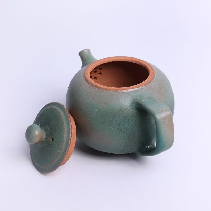 明芽窯 l 雪松灰綠釉後手壺 0404-30 H3