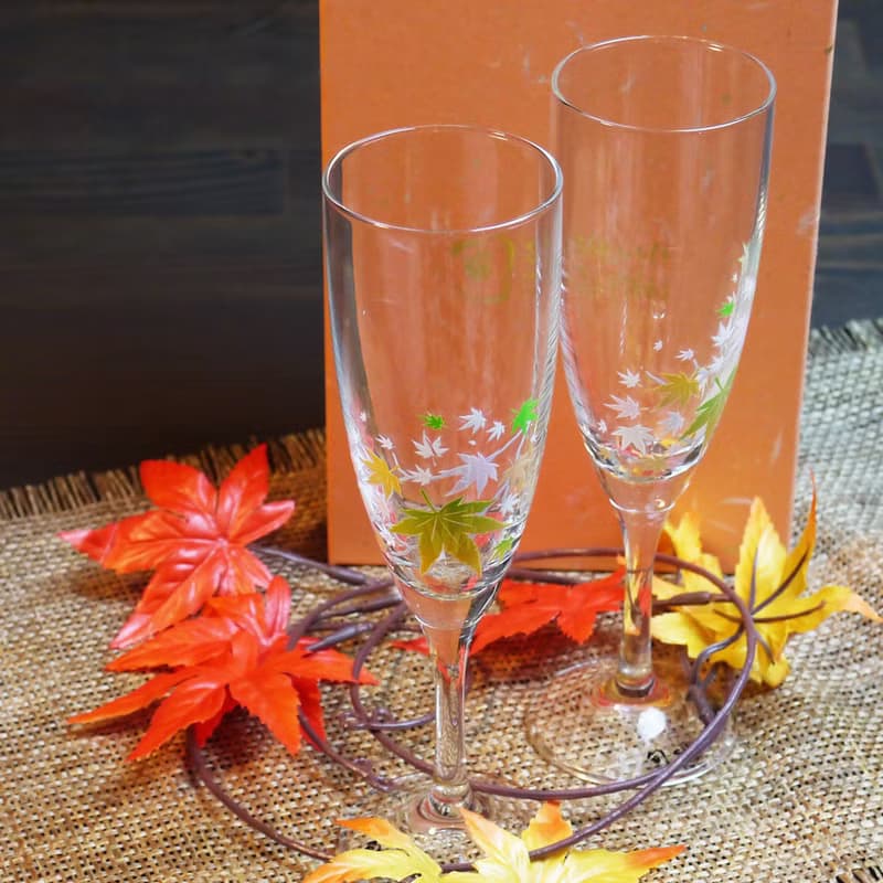 冷感紅葉シャンパングラスペアセット　温度で色が変わる季節を楽しむ器
