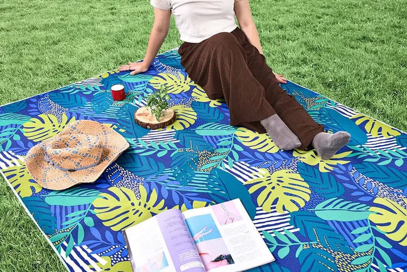 限量花布輕量野餐墊沙灘墊台灣製 無防水 塗鴉派對 交換禮物