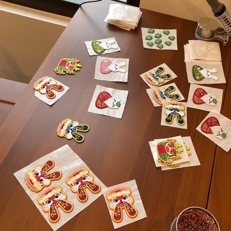 【兔然粽獎】醒獅/兔/貓/粽子/龍/燙貼 刺繡貼紙 行李箱貼紙