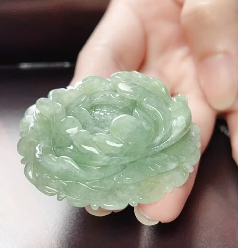 冰飄綠翡翠牡丹花 | 天然緬甸玉A貨翡翠 | 送禮