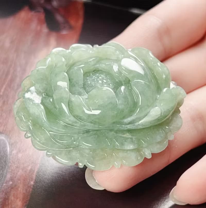 冰飄綠翡翠牡丹花 | 天然緬甸玉A貨翡翠 | 送禮