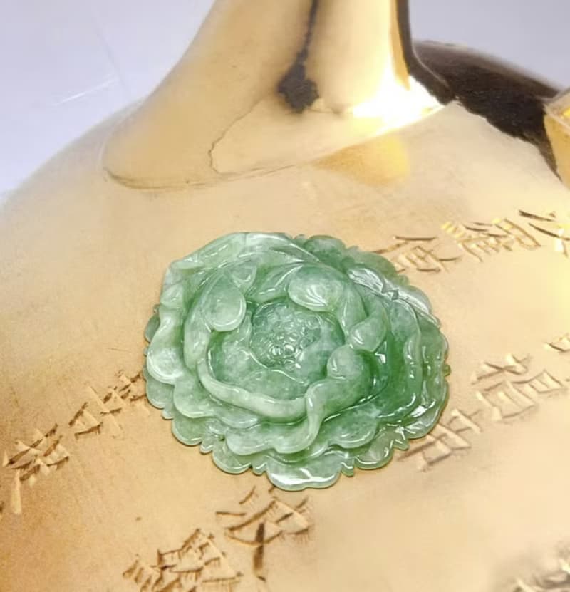 冰飄綠翡翠牡丹花 | 天然緬甸玉A貨翡翠 | 送禮