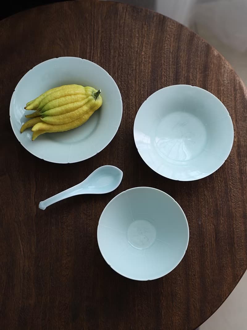 葵口斗笠碗  湖田影青釉 古風祥雲花紋 輕薄陶瓷餐具