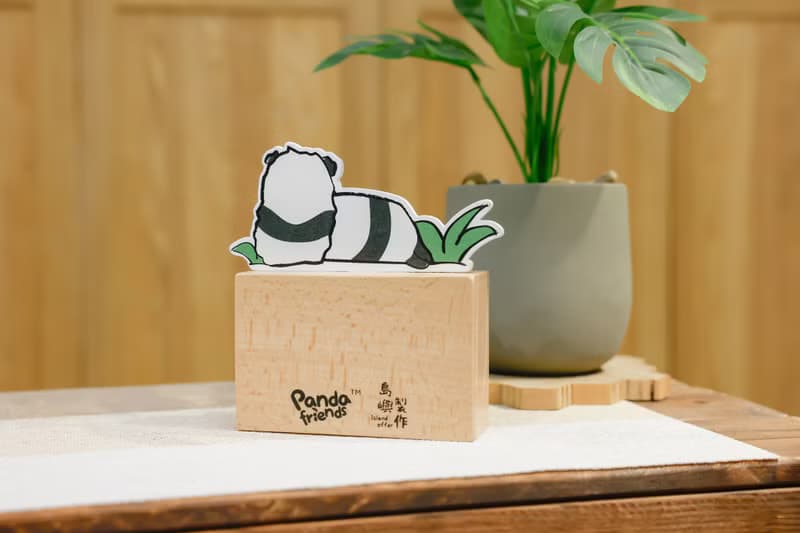 (海洋公園X島嶼製作 聯乘系列) 加加得得木製桌面可愛熊貓日曆 貼