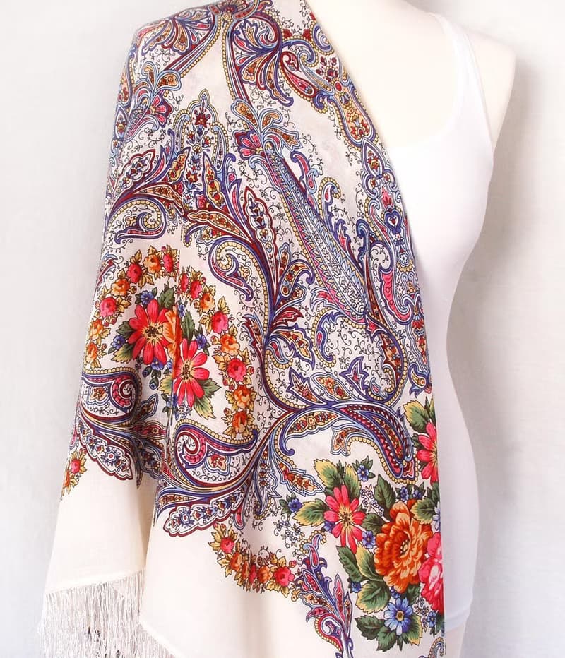 Pavlovo Posad Russian Shawl 100% Wool Scarf 125x125 cm Wrap Silk Fringe 1463-1