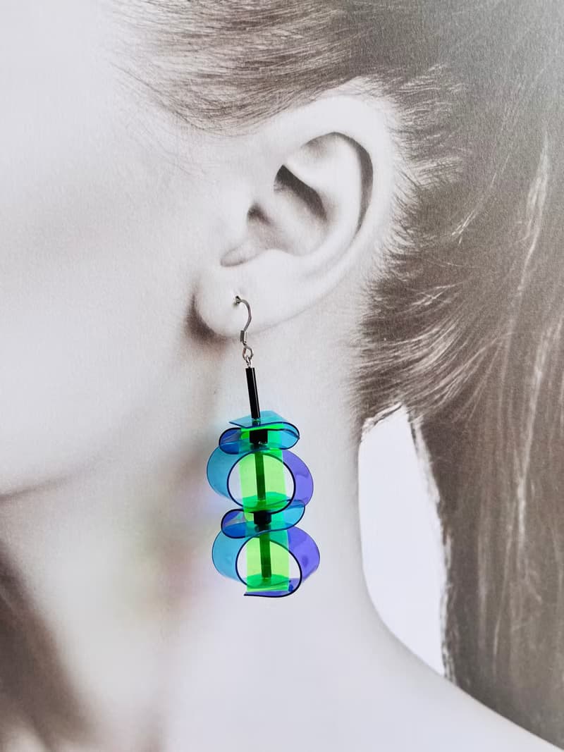 PVC DesignE 054 ピアス/イヤリング