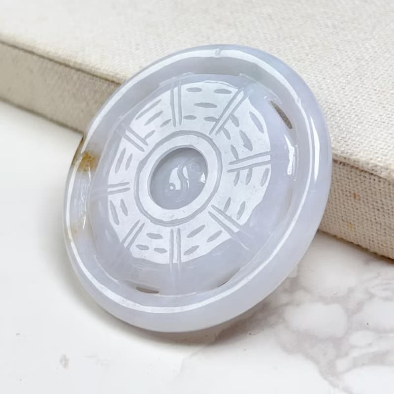 【擋煞‧避邪】飄黃翡翡翠八卦項鍊 | 天然緬甸玉A貨翡翠 | 送禮