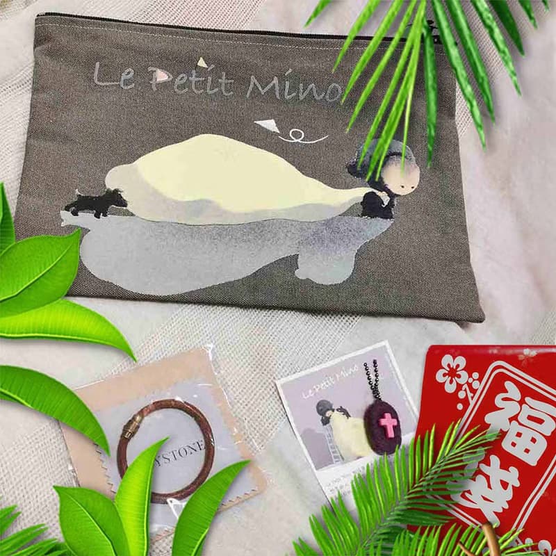 3件組插畫家拉鍊袋 x 真皮手鍊 x 香氛羊毛氈小圓吊飾 隨機色