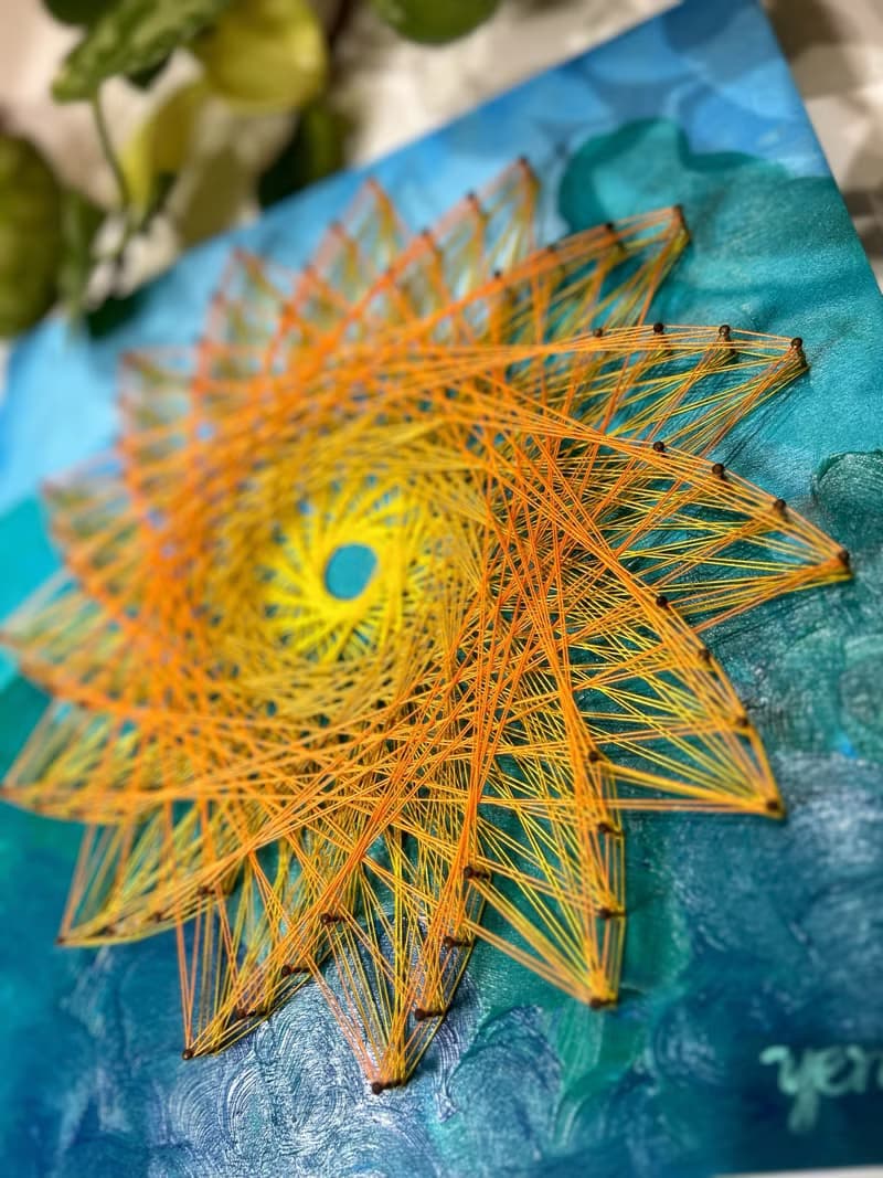 Stringart  藝術作品-和平的太陽