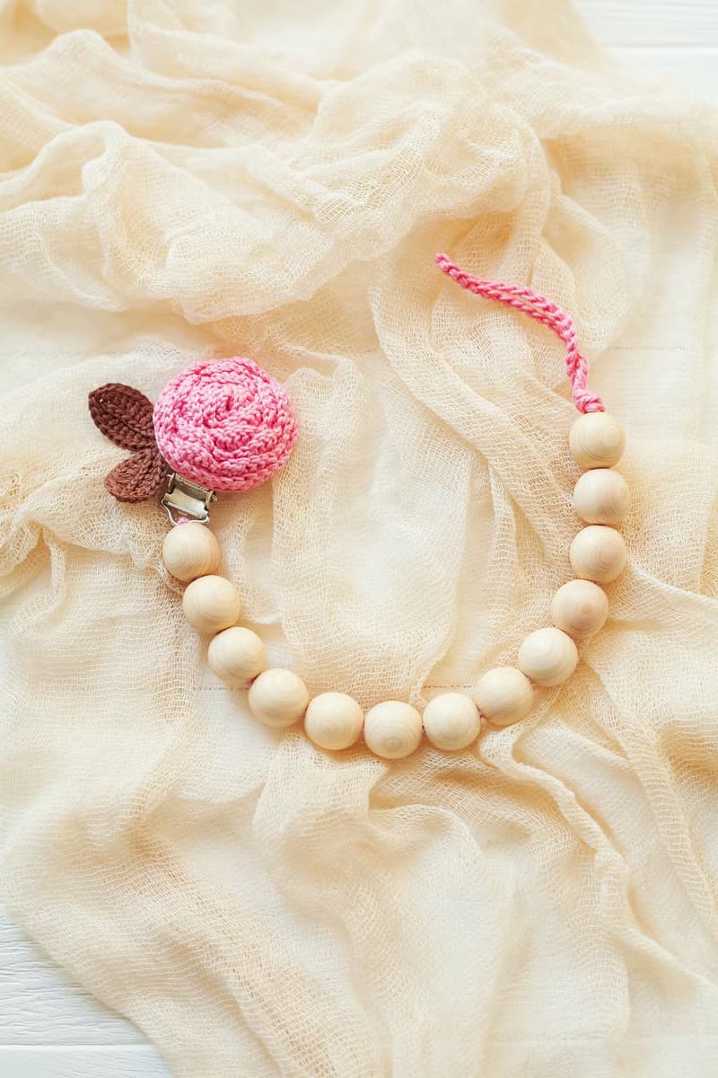 Pacifier Clip Holder with Flower Clip - Dummy Clip - Stroller Chain for Girl