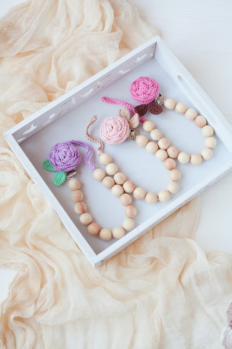 Pacifier Clip Holder with Flower Clip - Dummy Clip - Stroller Chain for Girl