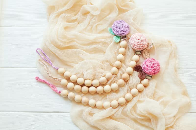 Pacifier Clip Holder with Flower Clip - Dummy Clip - Stroller Chain for Girl