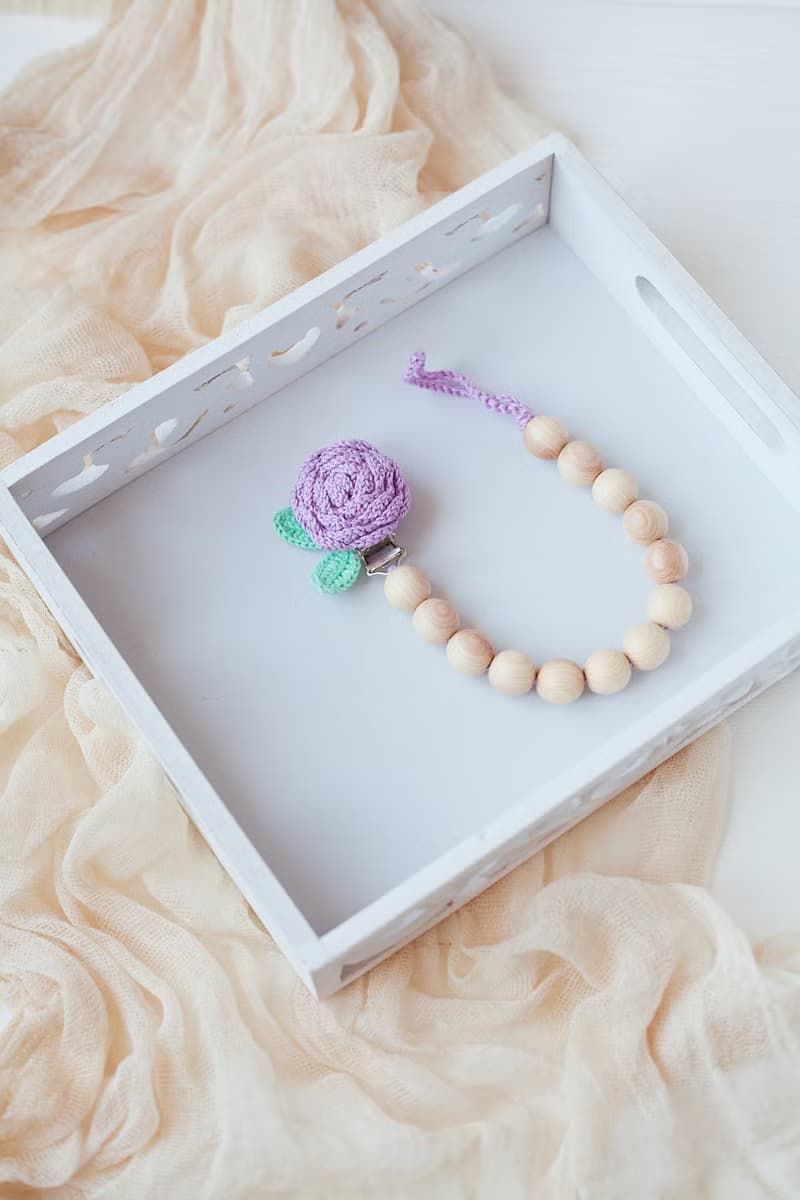 Pacifier Clip Holder with Flower Clip - Dummy Clip - Stroller Chain for Girl