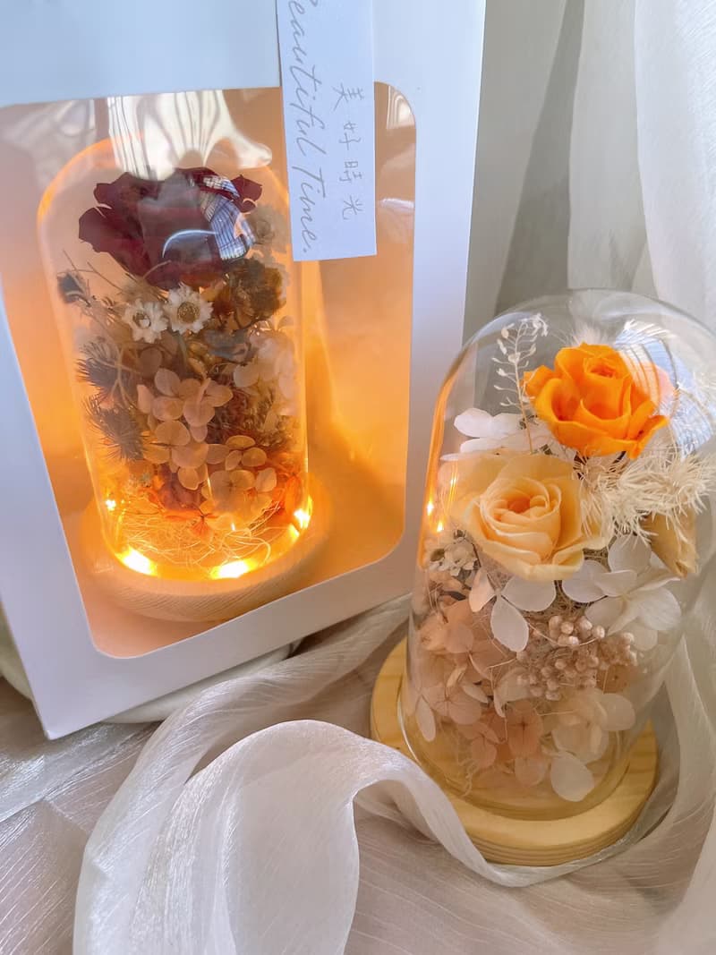玻璃盅罩永生花禮-LED款、喬遷禮物、入厝禮物、升遷禮物、情人節