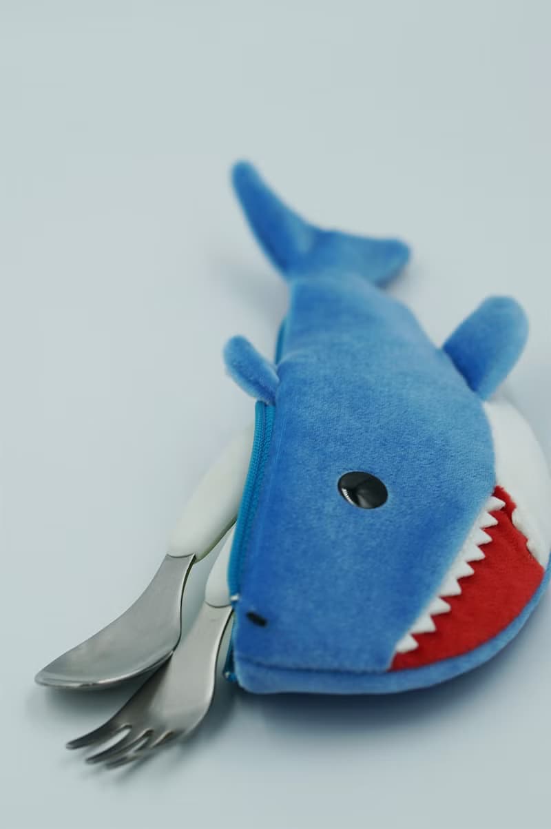 Bucute鯊魚兒童餐具袋/生日禮物/手工製作/交換禮物/快速到貨