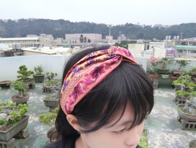 好看髮帶  交叉款髮帶 hairband  *SK*