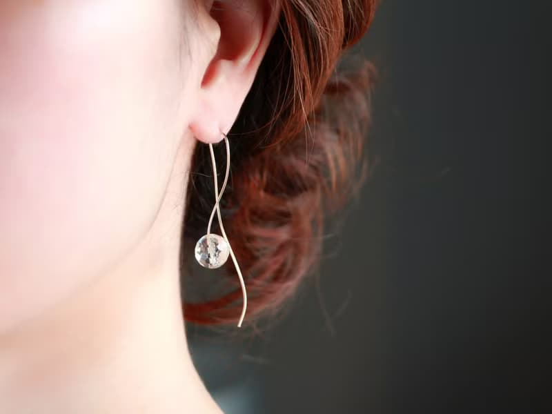 14kgf- nuance curve crystal pierced earrings 不能改耳夾