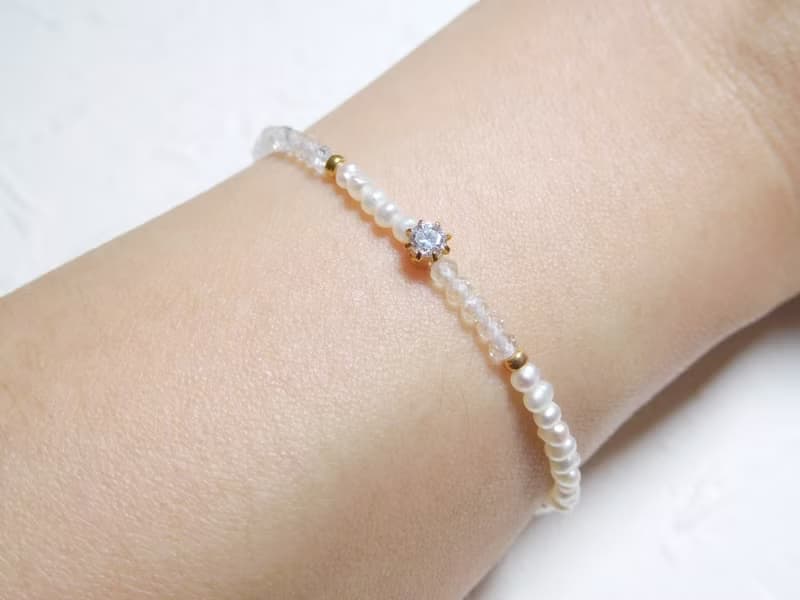 閃耀透白拓帕石珍珠手鍊