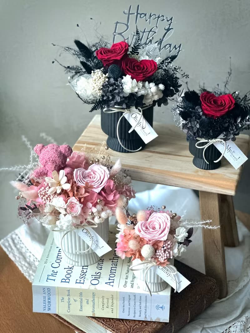 玫瑰之心 閃耀黑 永生桌花盆花擺設