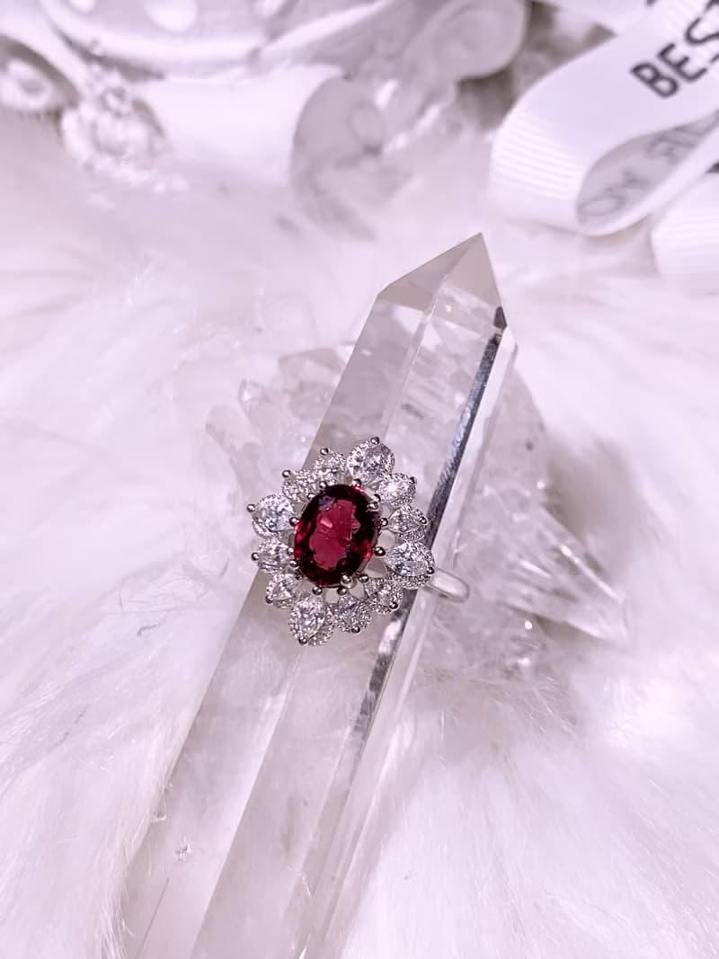 天然石榴石 紅石榴石戒 2.20克拉【24 小時快速出貨】