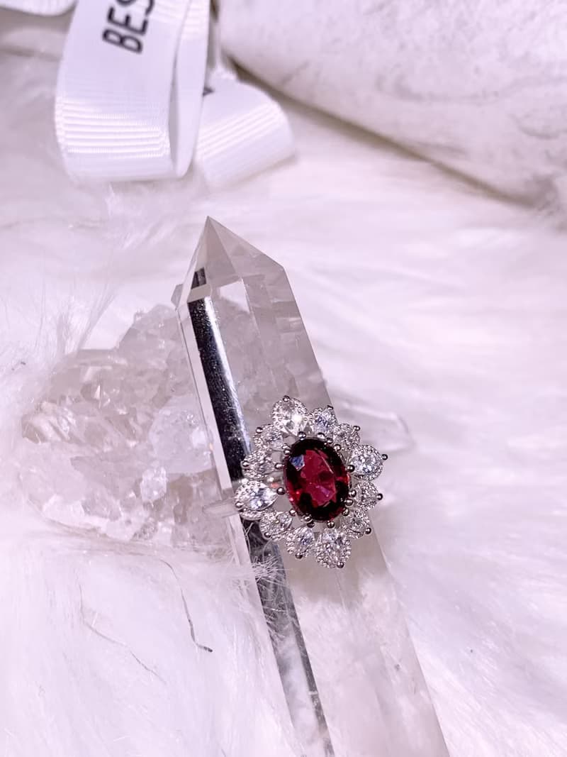天然石榴石 紅石榴石戒 2.20克拉【24 小時快速出貨】