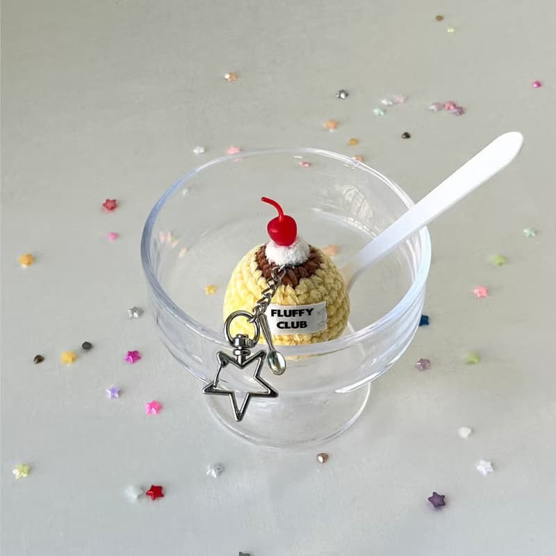 SWEET PUDIING KEYCHAIN (YELLOW CUSTARD CREAM)