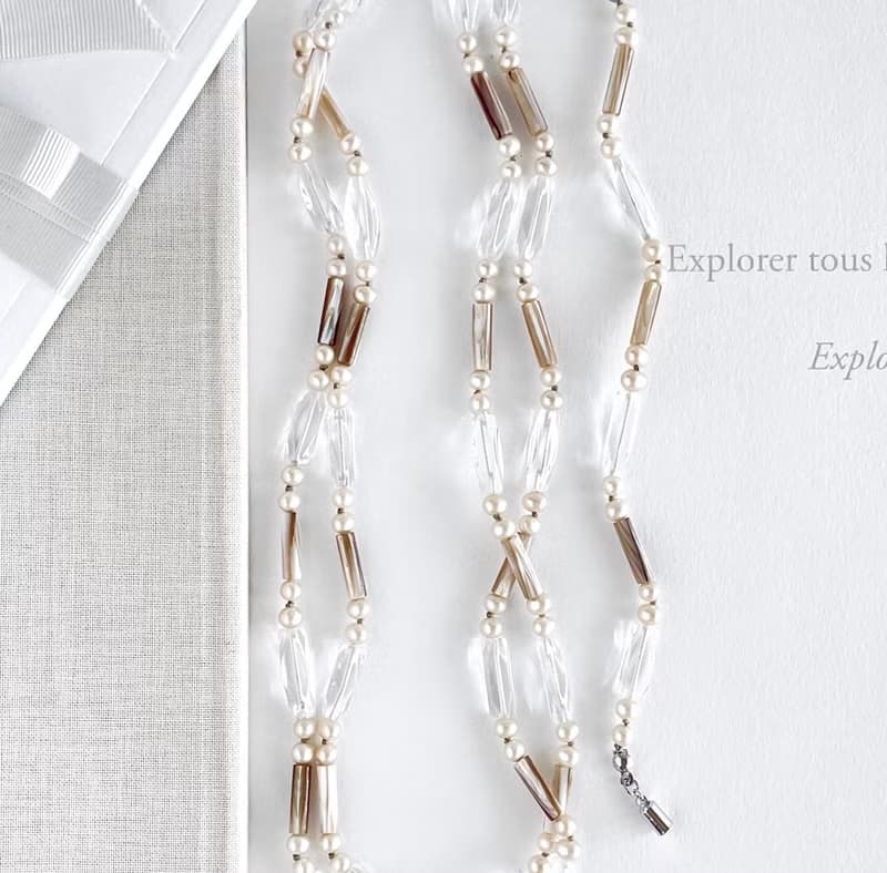 淡水パール マザーオブパール 水晶 異素材を使用したロングネックレスとブレスレット　1点のみ