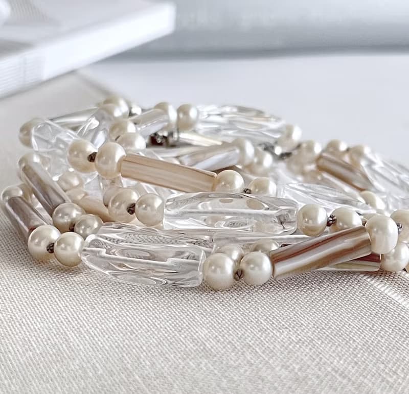 淡水パール マザーオブパール 水晶 異素材を使用したロングネックレスとブレスレット　1点のみ