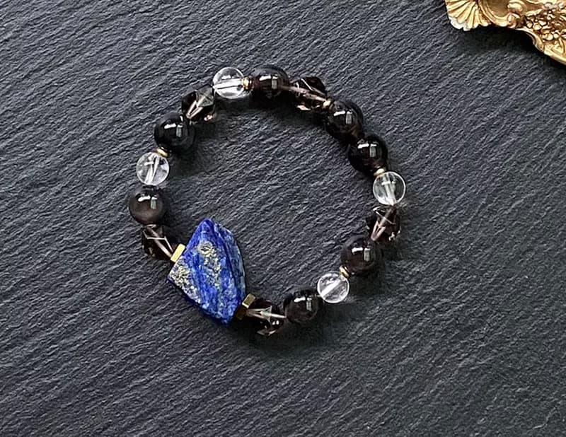 能量原石-阿富汗青金石原石x白阿賽x彩虹黑曜石黃銅手鍊 保平安