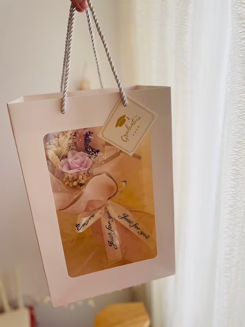 單朵永生玫瑰花束   你是我心中的唯一