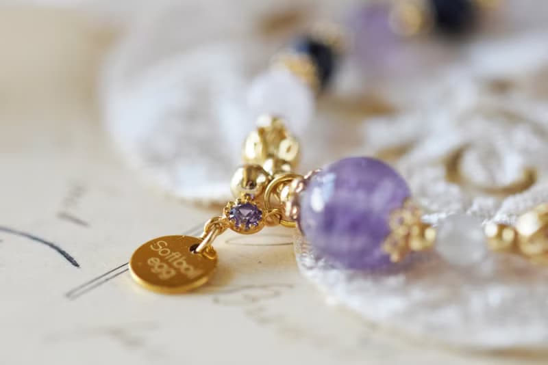 魔幻。紫水晶 薰衣草紫水晶 藍砂石 月亮石  天然石 水晶手鍊