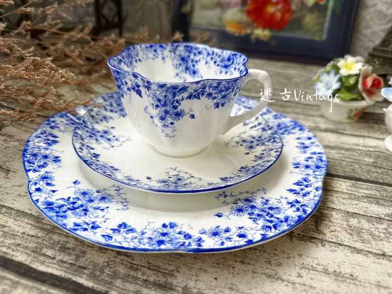 古董英國Shelley Dainty Blue美麗骨瓷藍色花卉系列三件杯盤組