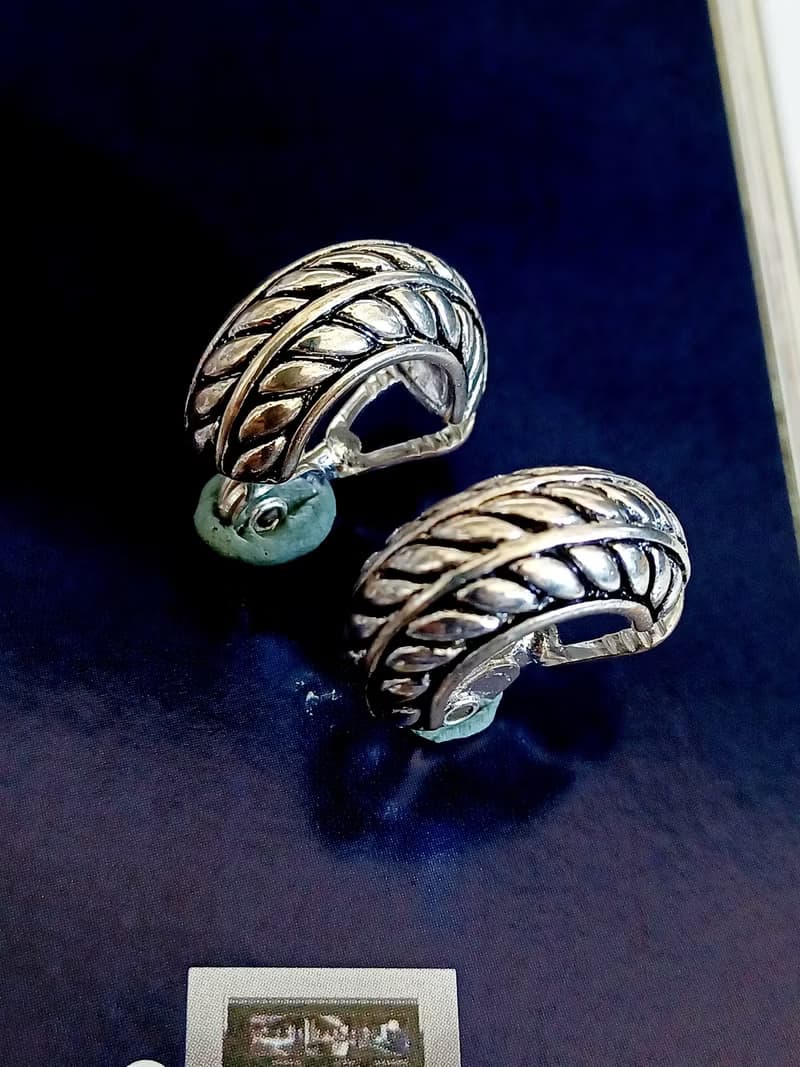 vintage jewelry  古典立體銀色葉輪夾式耳環
