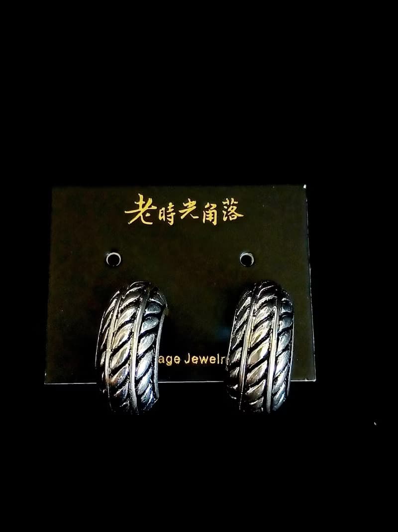 vintage jewelry  古典立體銀色葉輪夾式耳環