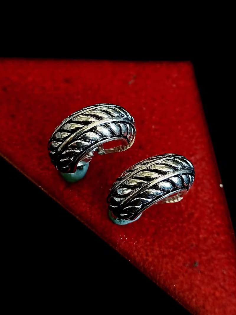 vintage jewelry  古典立體銀色葉輪夾式耳環