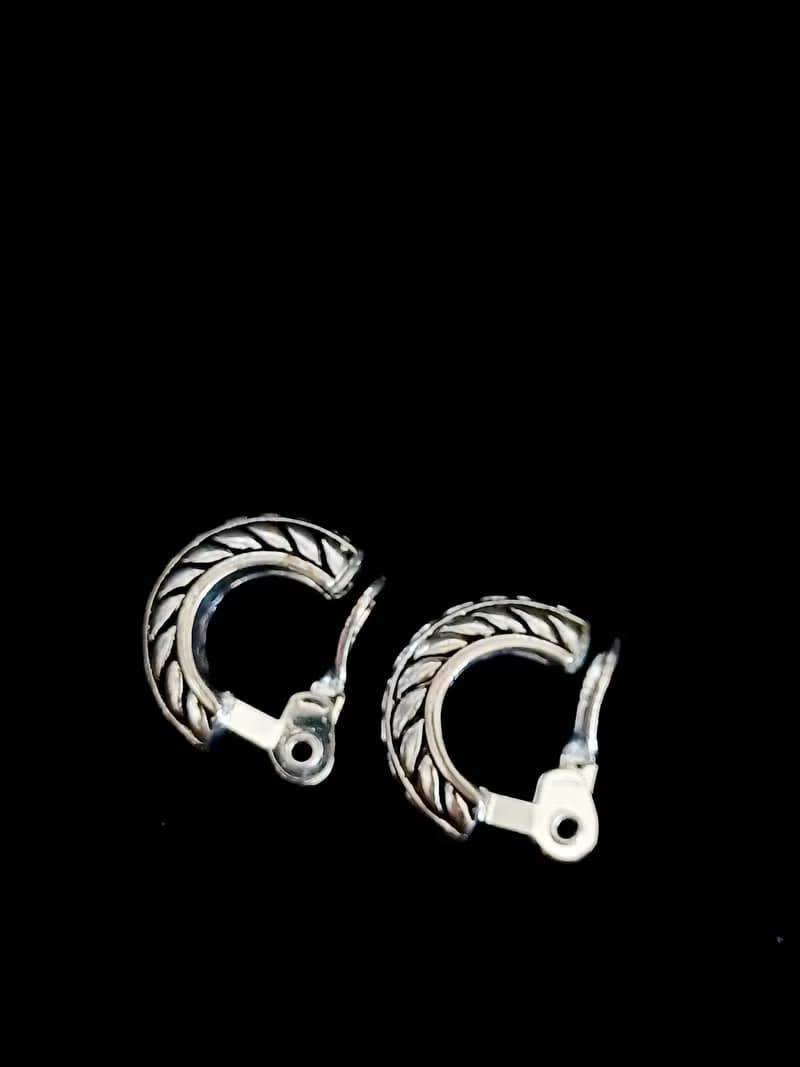vintage jewelry  古典立體銀色葉輪夾式耳環