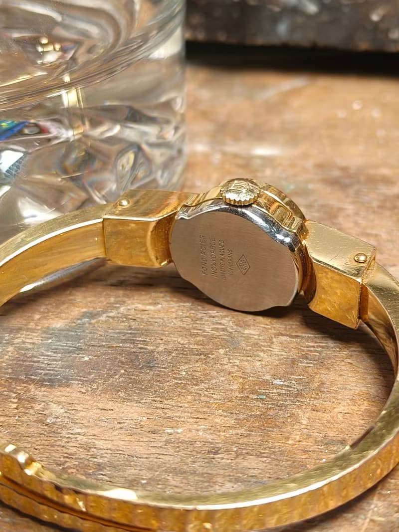 寶齊萊Bucherer女仕手環古董錶