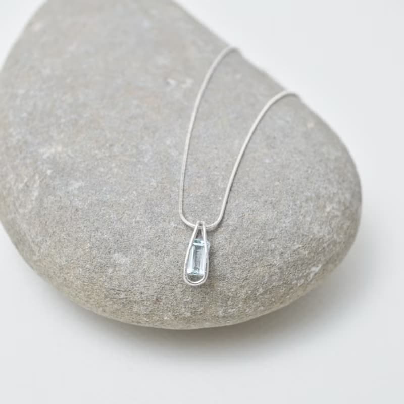 簡單系列-方形刻面海水藍寶‧純銀墜‧純銀鍊項鍊