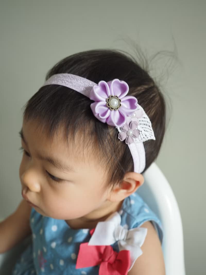 淺紫絲帶櫻花拼優雅小花嬰兒/小童彈性髮帶 適合百日宴彌月拍攝