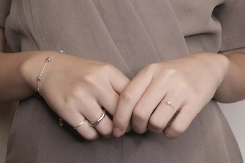 高雅饗宴 純銀手工手鍊 珍珠灰/白兩色